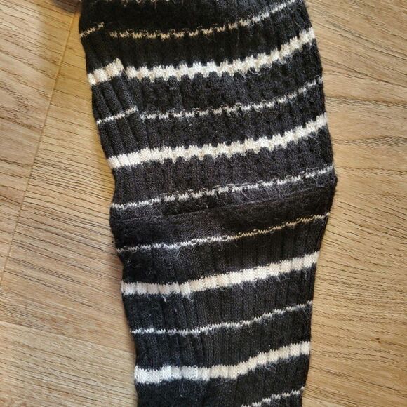 We the free cowl neck tunic Sweater ribbed black stripes Raw hem size large - Picture 5 of 5